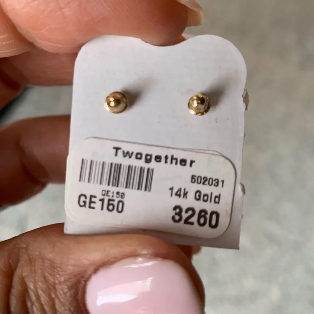 14k Solid Yellow Gold open heart Earrings screw